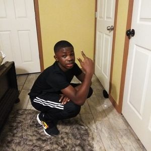 Meet your Posher, Aliou